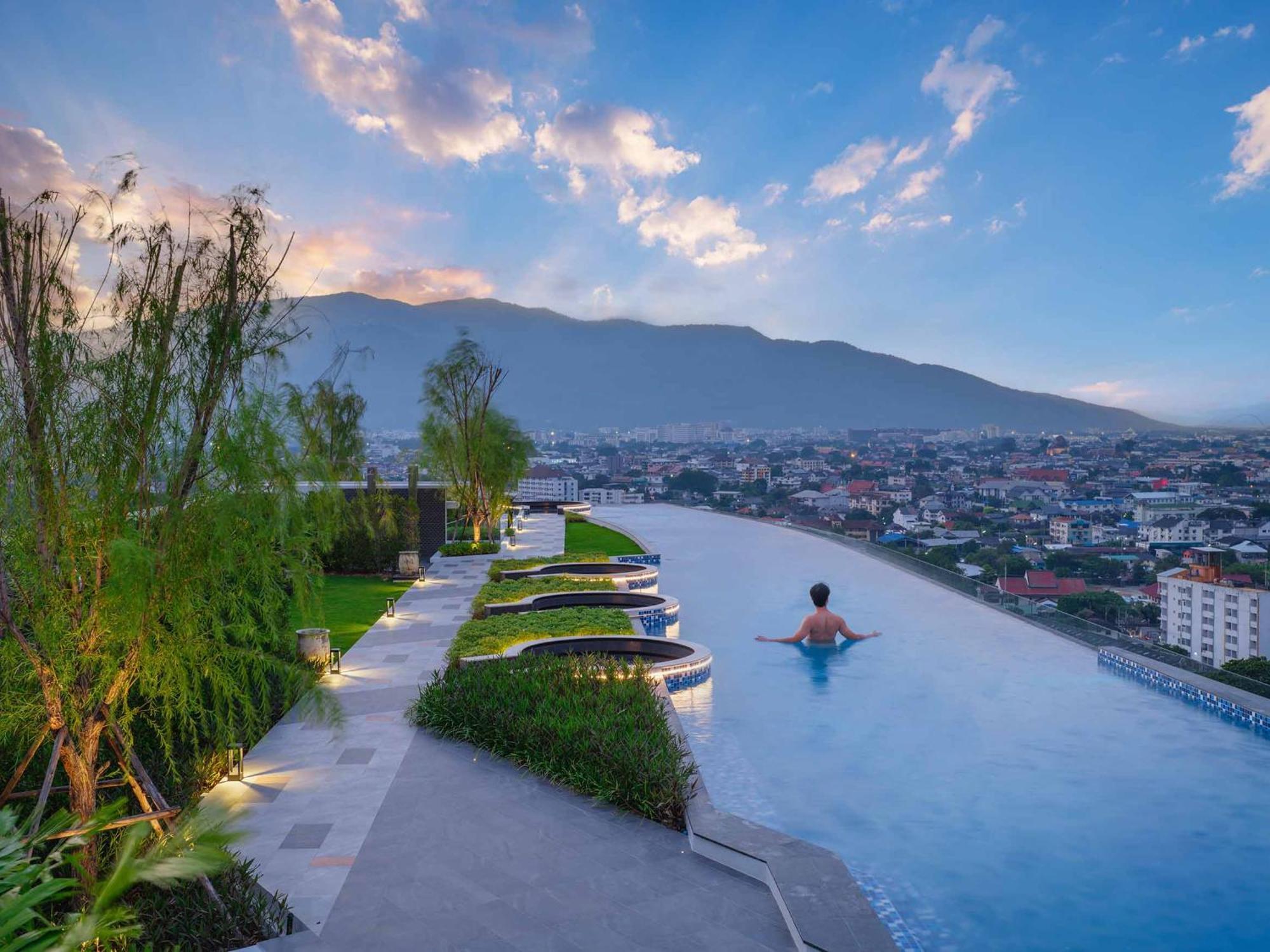 Luxury Condo Astra Sky River Condo Chiang Mai Eksteriør billede