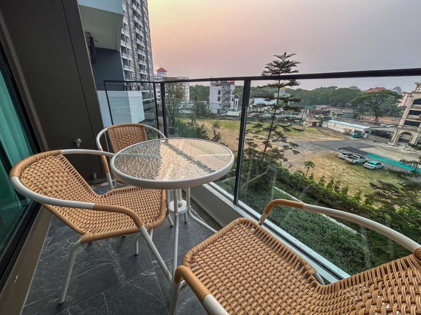 Luxury Condo Astra Sky River Condo Chiang Mai Eksteriør billede